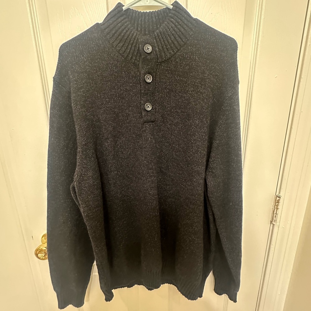 Izod Men's Charcoal Turtleneck Sweater